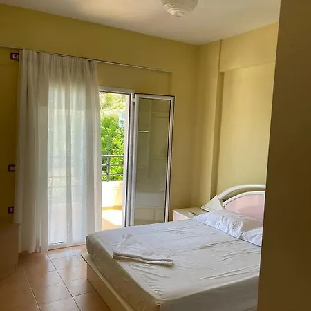 דירה Lola's Sea View 2 סרנדה