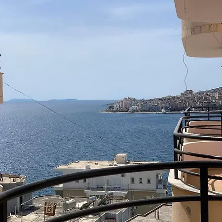 דירה Lola's Sea View 2 *